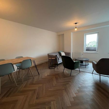 סווינדון Prospect Quarter Apartments In Old Town מראה חיצוני תמונה