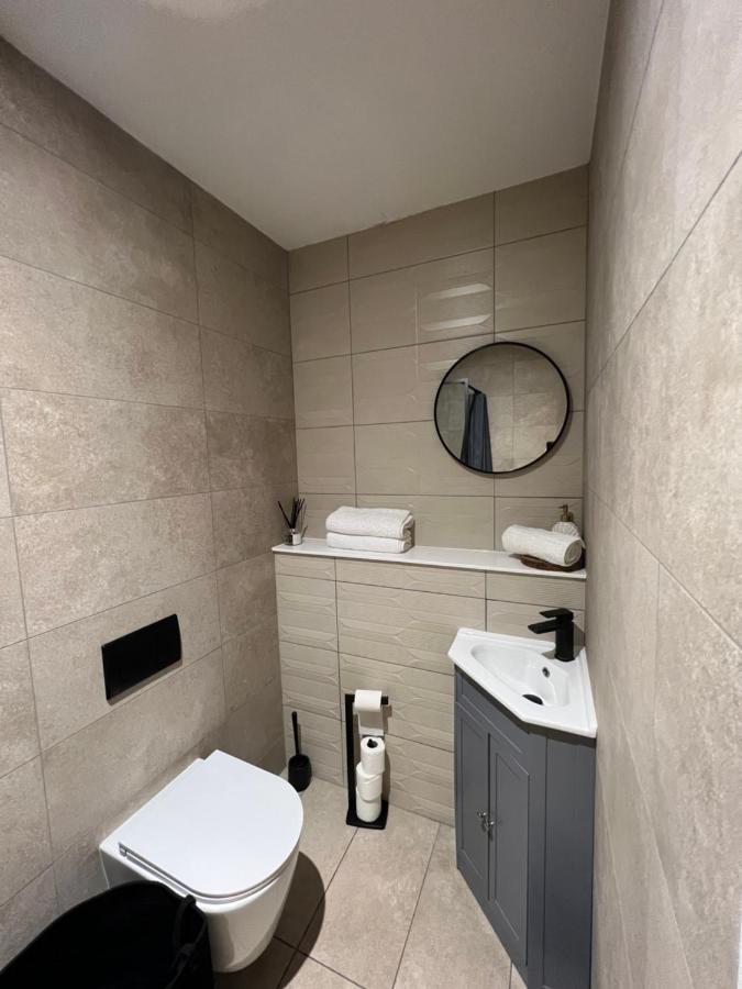 סווינדון Prospect Quarter Apartments In Old Town מראה חיצוני תמונה